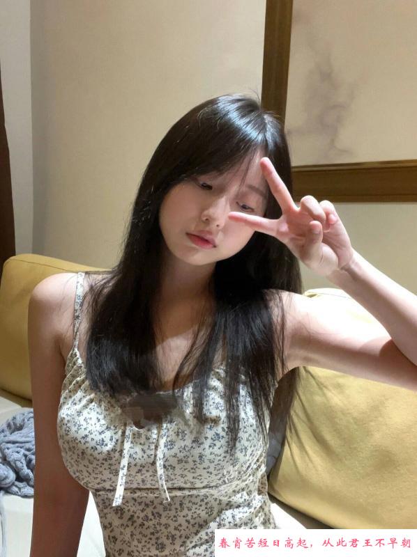 大胸纯欲小妹 第4张