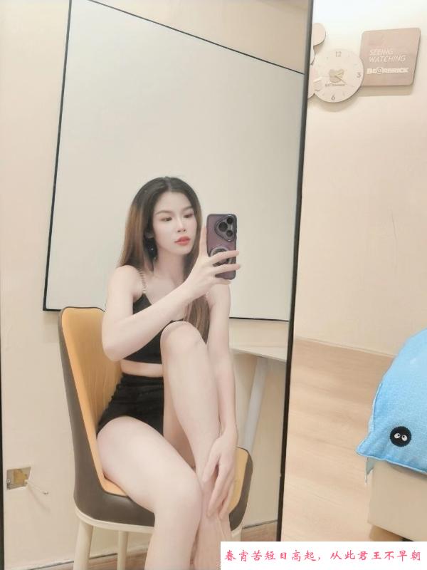 蜀山深喉舌吻身材好 第2张