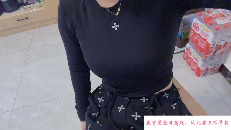 大奶小萝莉 第3张