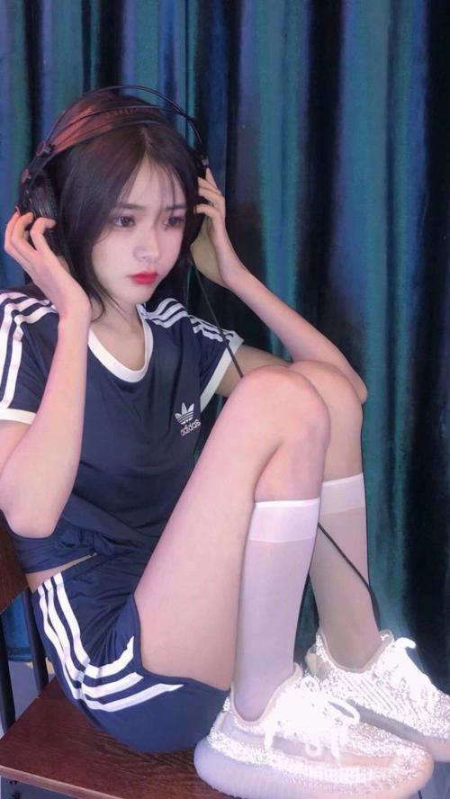 学生妹，少妇都是通过老师的培训服务周到，妹妹全自动 第1张