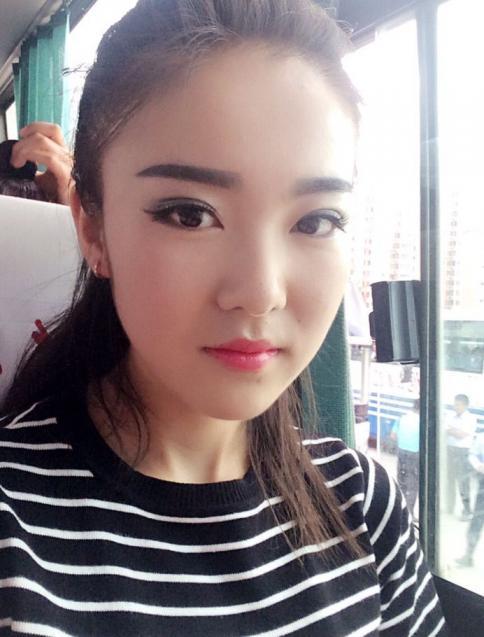 兼职学妹,人漂亮服务好,泻火中的战斗机 第1张