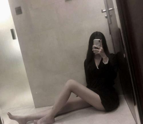 模特女神，身材劲爆 第2张