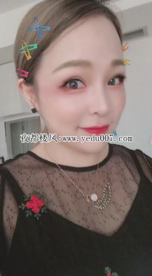 体验身材超好的风骚美女 第1张