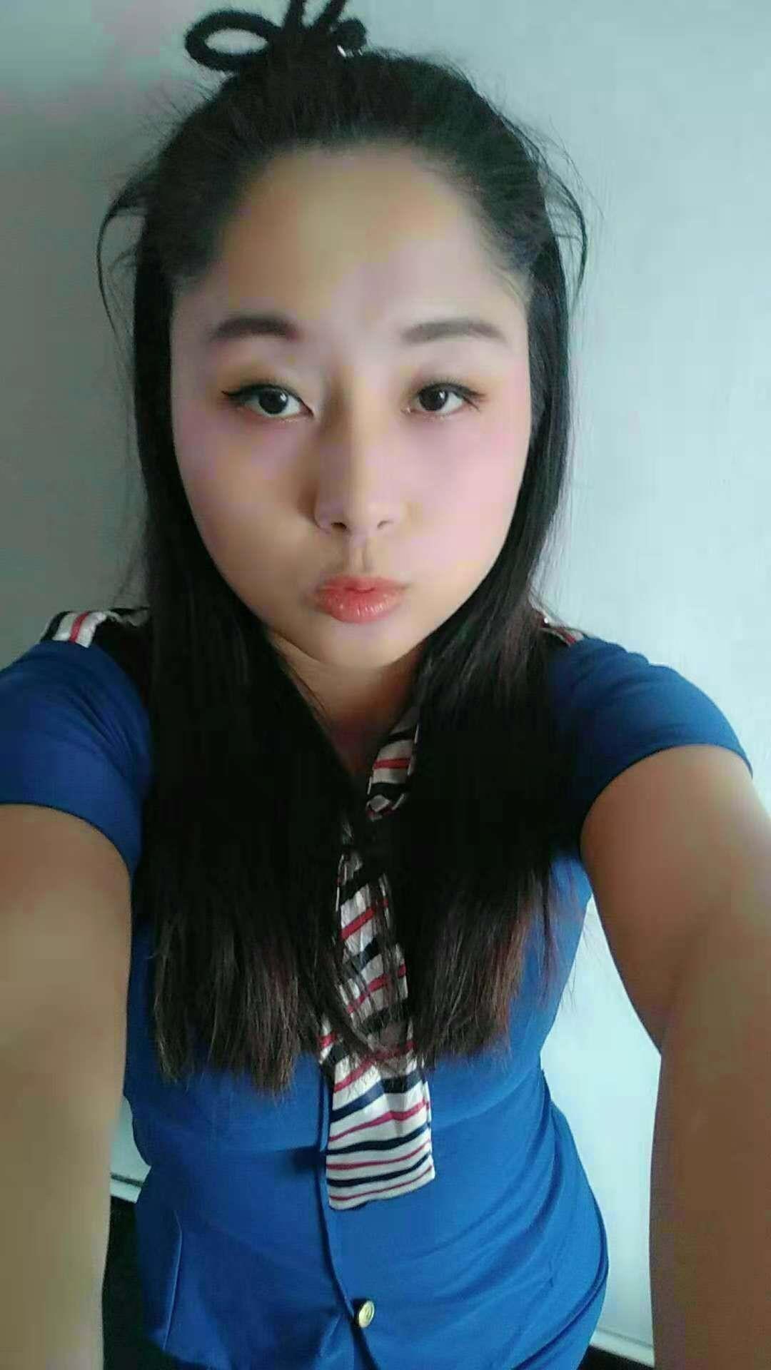 严打期间不错的兼职妹子 第3张