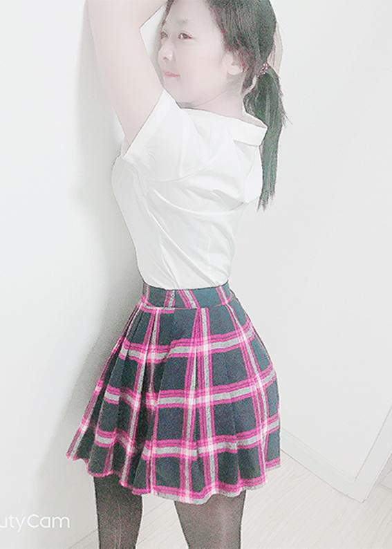 大胸嫩妹，年轻真的可以为所欲为！ 第5张