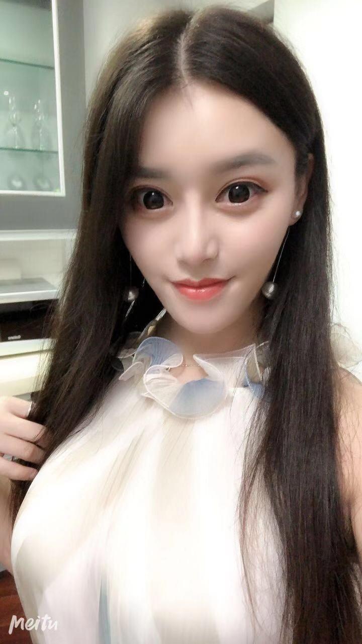 稀有哈萨克族美女 第2张
