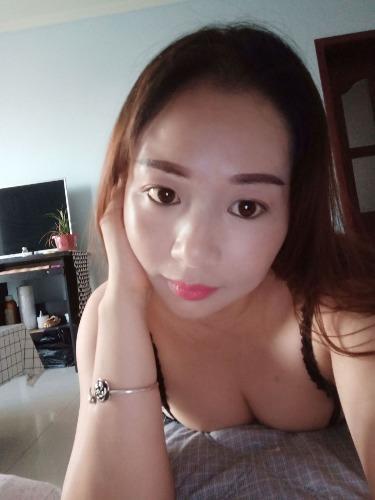 西安三通广西丰满熟女 第1张