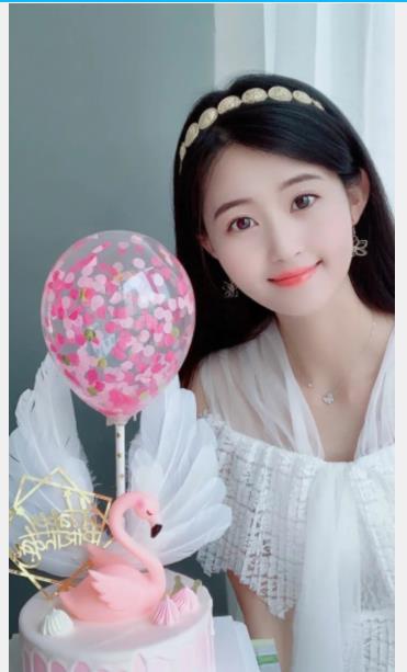 龙华桃子：下海新人，三点粉嫩，大胸照片真实 第2张