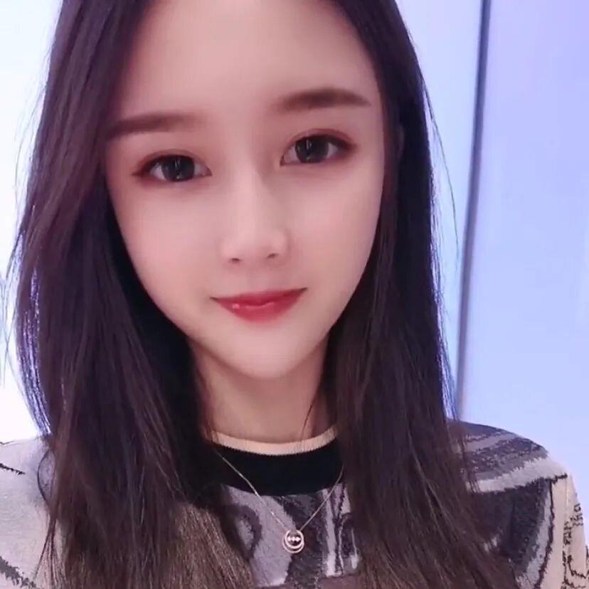 海珠雪娇:粉嫩清纯口活好,水多逼紧YD浅 第2张