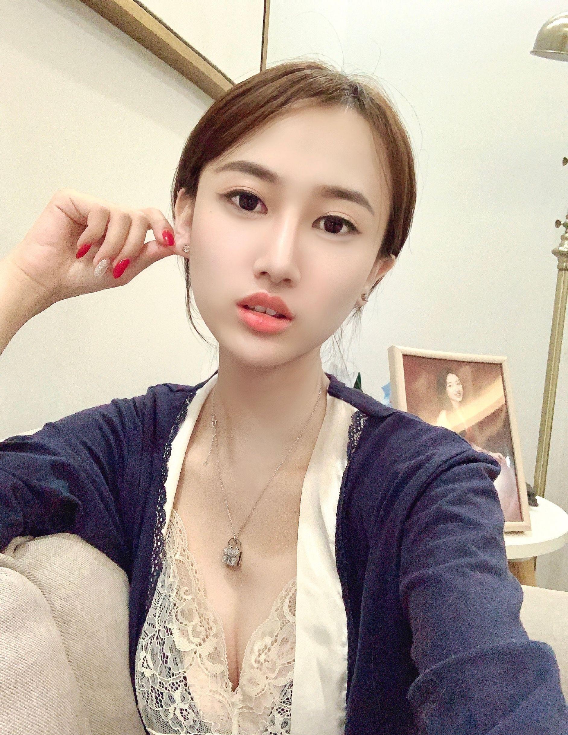 涓涓流水声声啧，含羞怯怯轻轻坐，爽！爽！爽！ 第1张