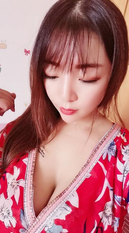 烟台芝罘区大胸妹 第2张