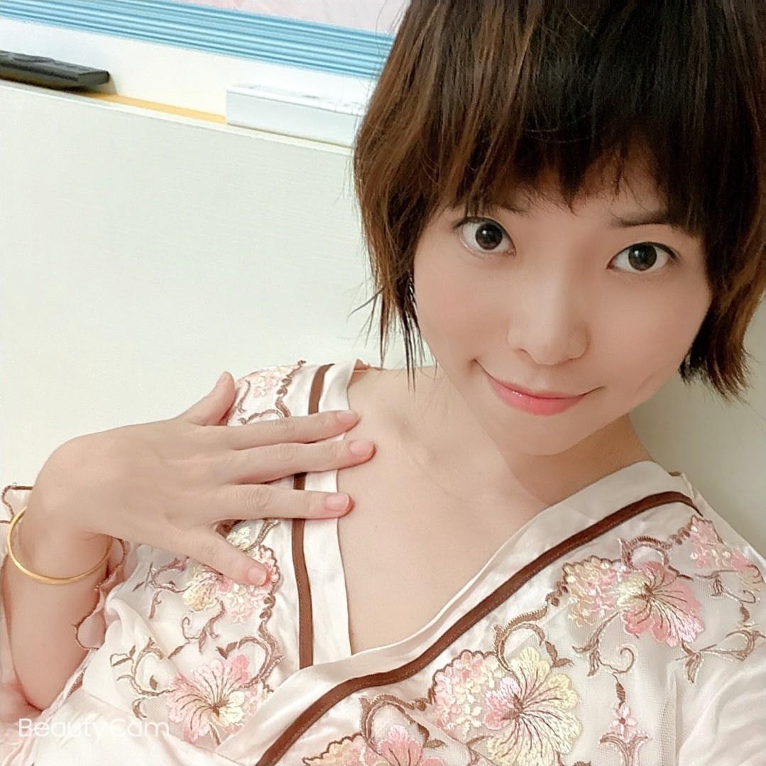 奶大少妇 第1张