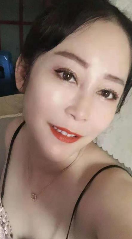动物园附近风骚熟妇 第1张