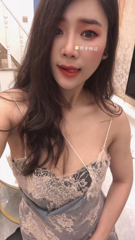 罗湖风骚嘟嘟 第1张