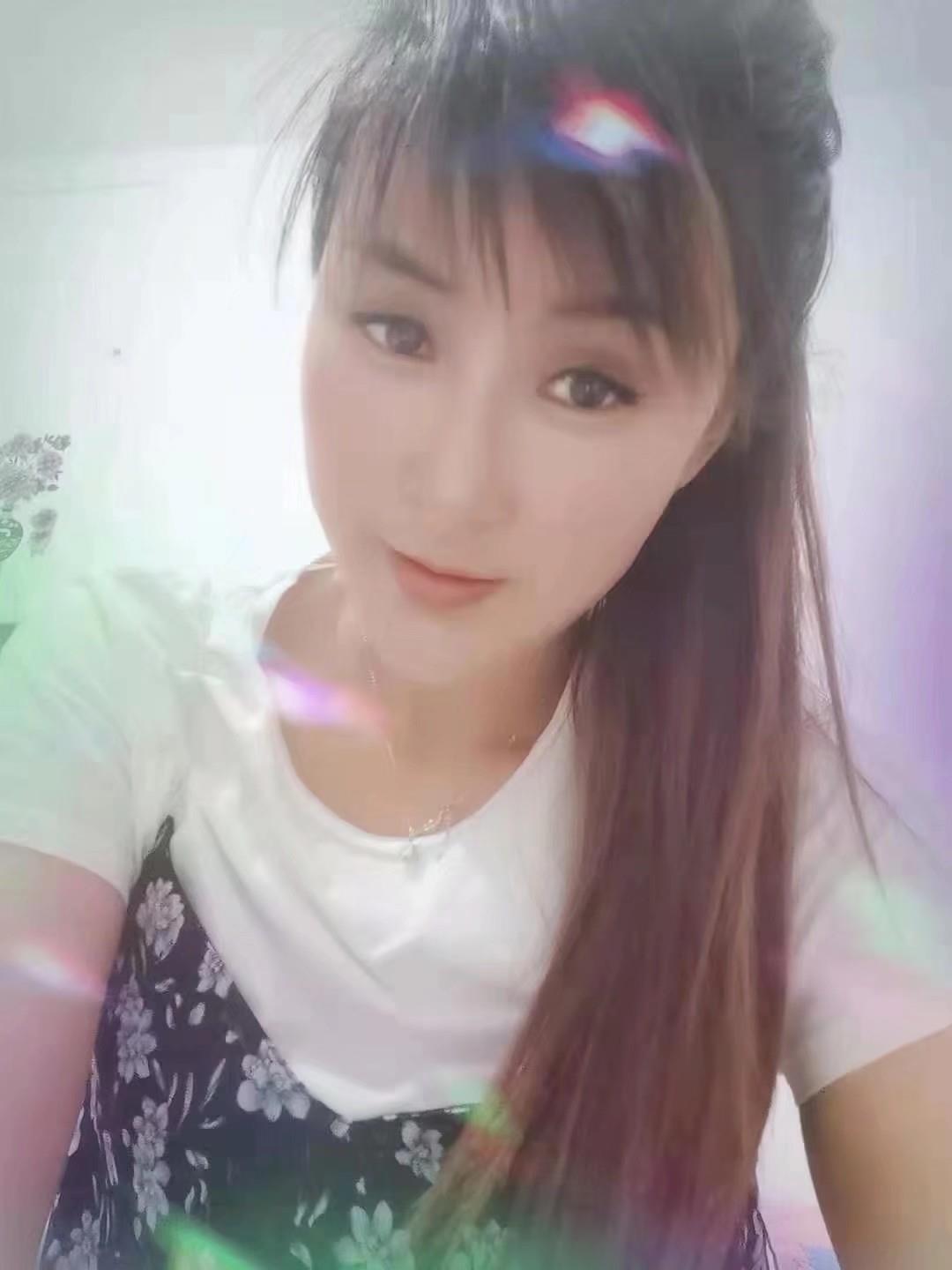 大胸兰兰邻家姐姐 第1张