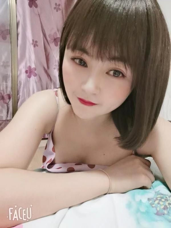 鼓楼玄武门小姐姐 第1张