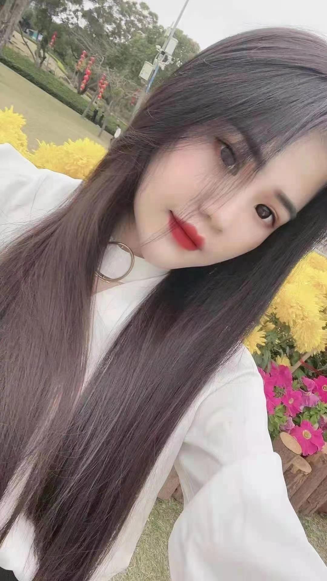 兼职美眉 第1张