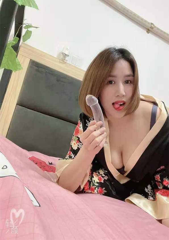 白虎轻熟女 第1张