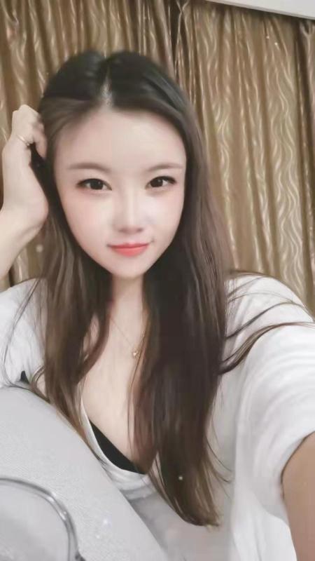天河丰满性感丽莉 第1张