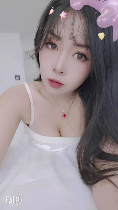 口活不错的大胸妹子 第1张