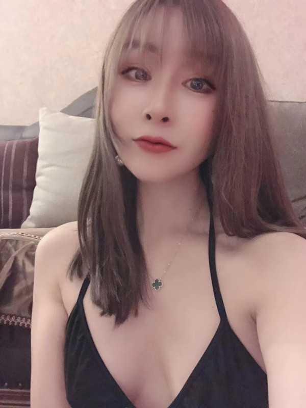 幸福小妞 第1张