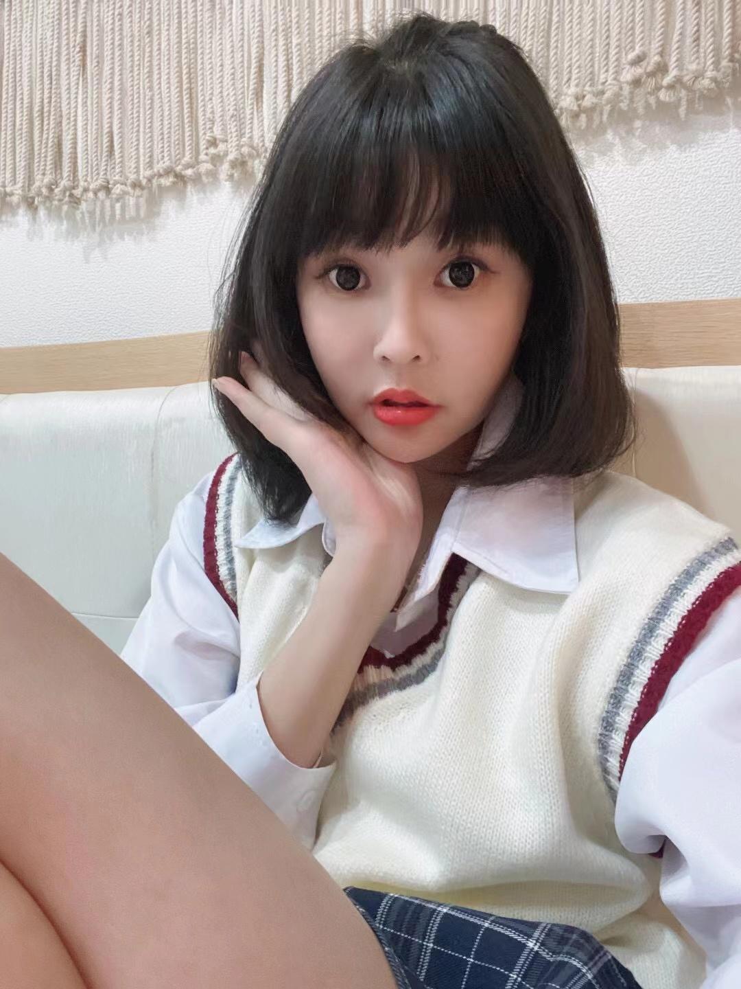 长宁岛国风味美女琉璃,小妹妹泛着水光,很诱人 第5张