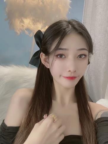 身材高挑迷人 第2张