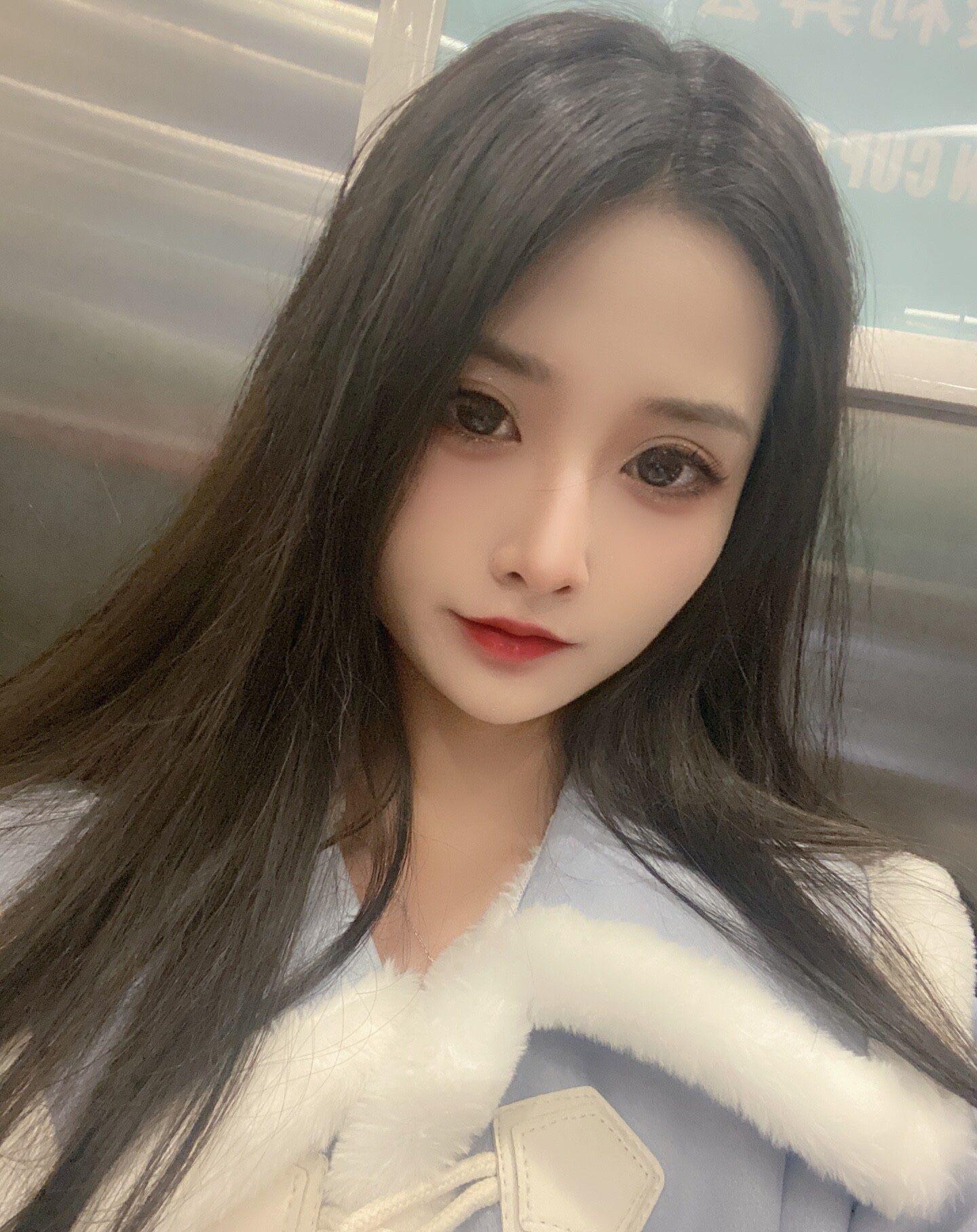 浦东新区体验居家小妹，略带羞意却还迎合 第2张