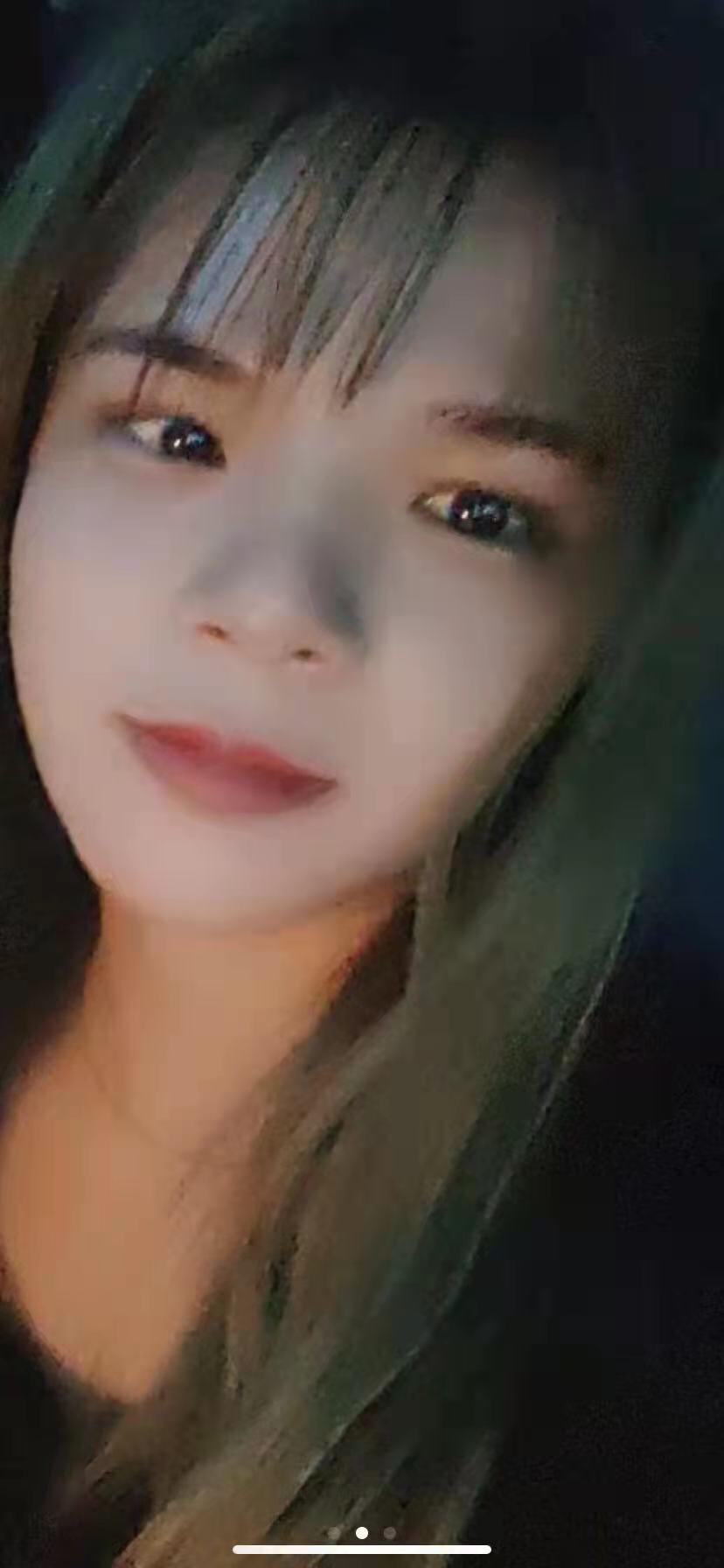 颜值纯，内心骚，很嫩的小姐姐 第2张