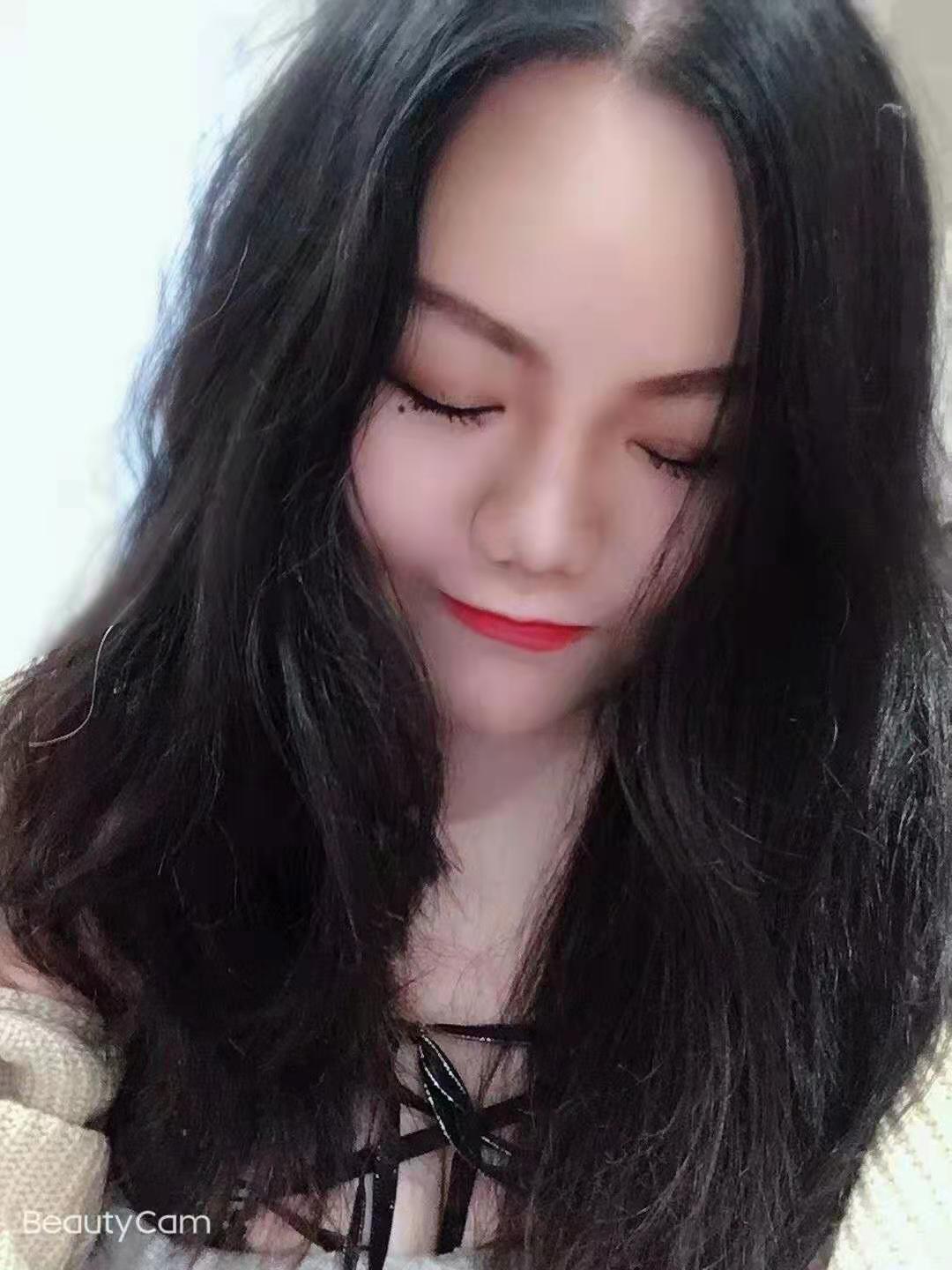 惠济万达附近妹子 第2张