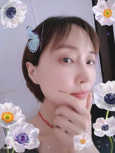 西南角地铁站附近健身美女柯儿 第1张
