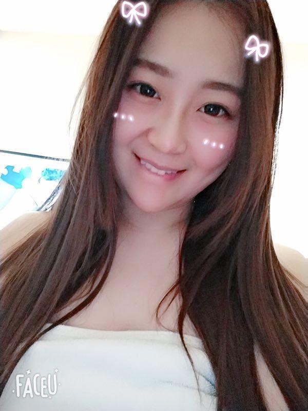 济南天桥20的妹子 第2张