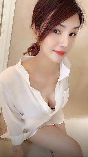 漂亮大妹子 第2张